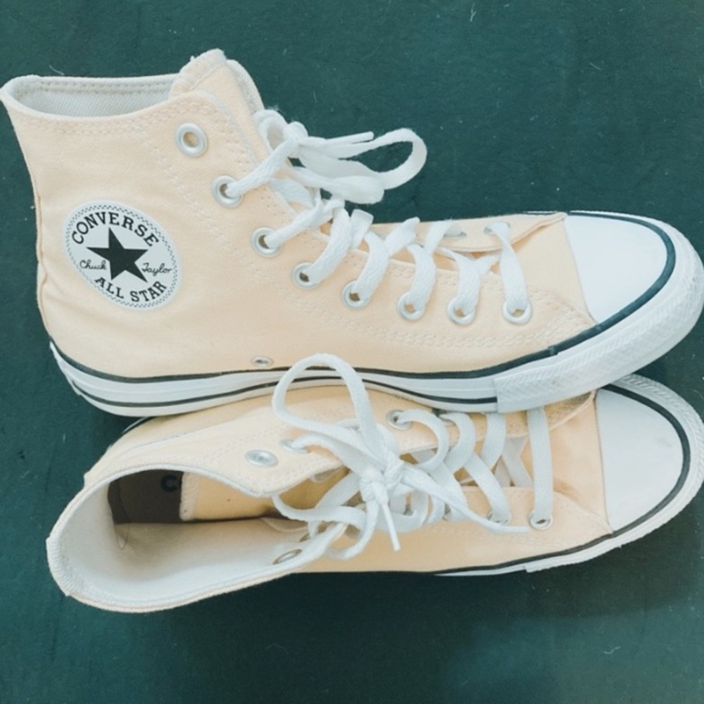 Converse Sneaker